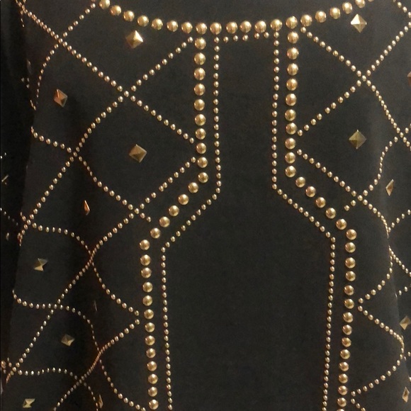 New!😃❤️ Honey punch black blouse. - Picture 3 of 10